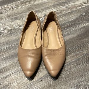 Women’s Franco Sarto beige flats Sz 8